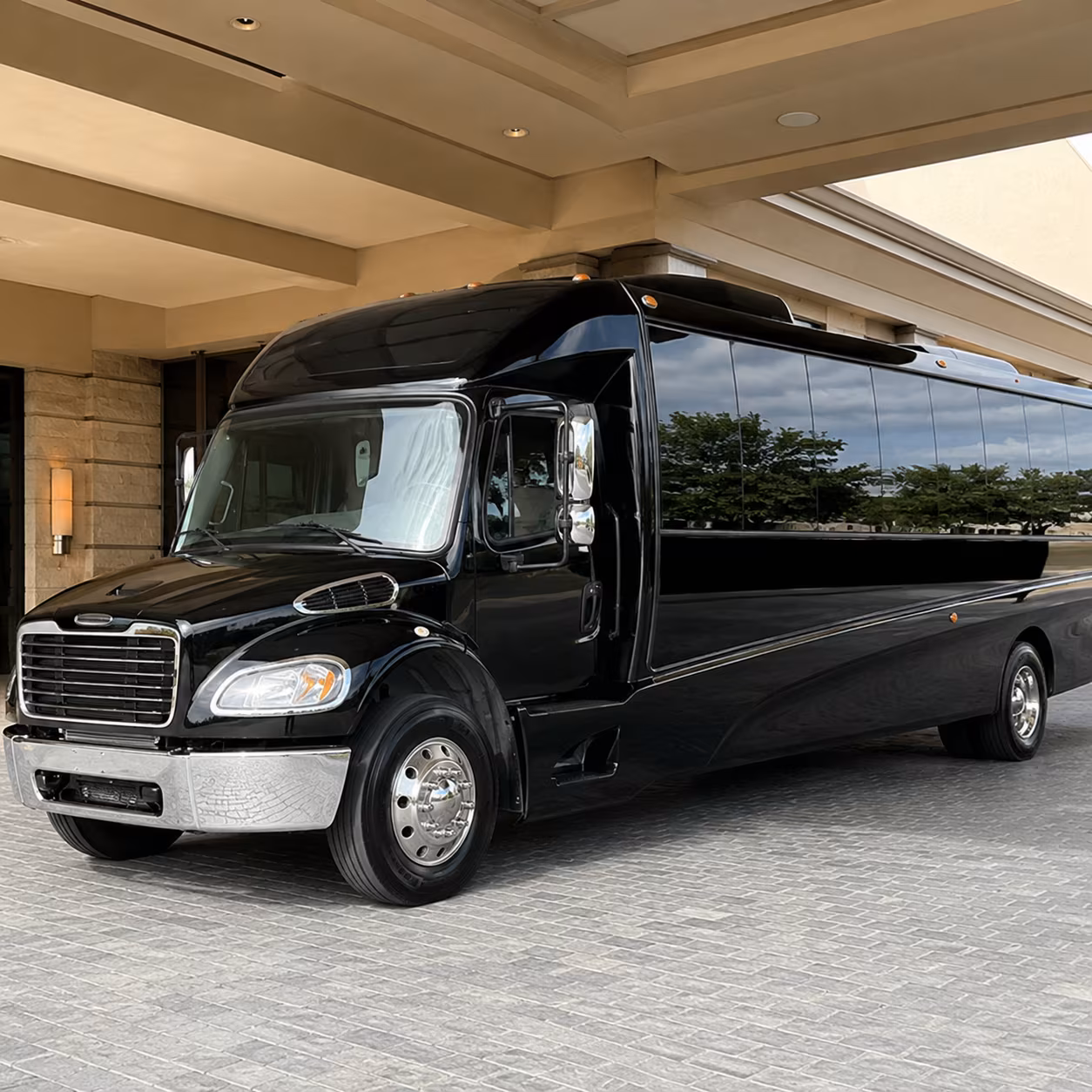 minibus rentals for smaller lynn prom groups