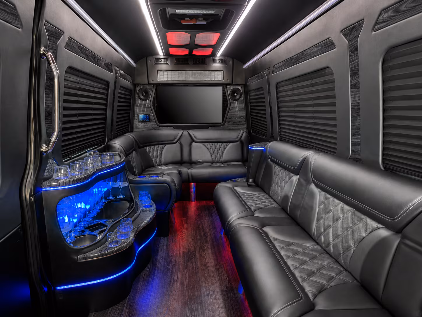 reserve transportation for your next prom 3